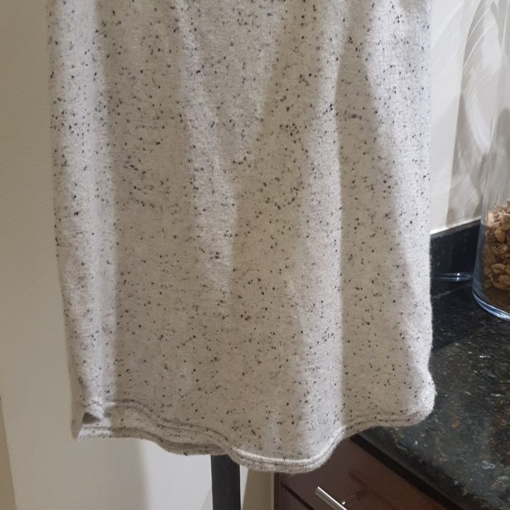 ATM Cashmere Sweater Vest - Picture 3 of 8